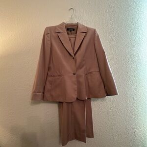 Kasper Women's Blazer Suit - Pink